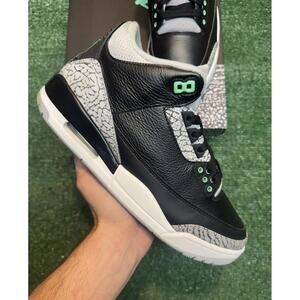 Jordan Retro 3 Green Glow Size 10.5